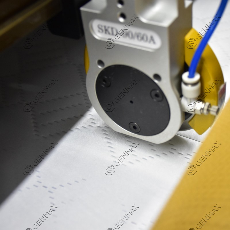 Built-in Cutting System